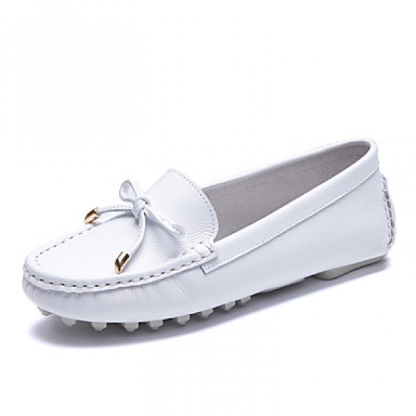Women's Loafers & Slip-Ons Spring / Fall Comfort / Round Toe Cowhide Office & Career / Casual Flat shoes